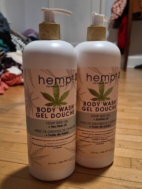 💙 2 Pcs Big Bottle Of Hemp Body Wash with Hemp Seed & Jojoba Oil